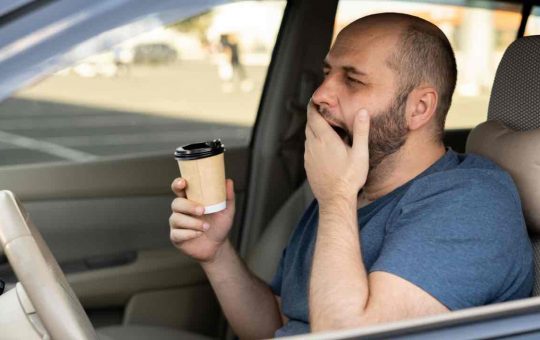 Colpo di sonno al volante - tuttosuimotori.it