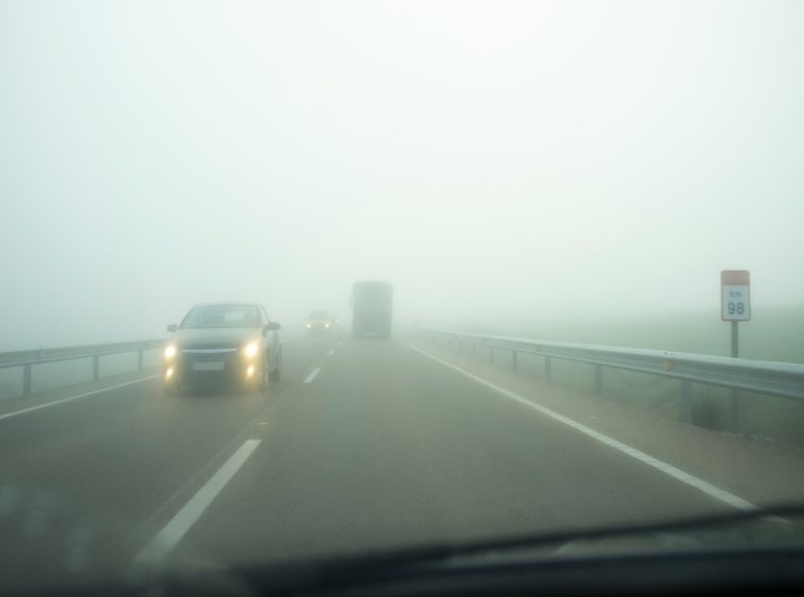 Nebbia e poca visibilità