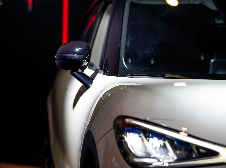 Auto colore bianco