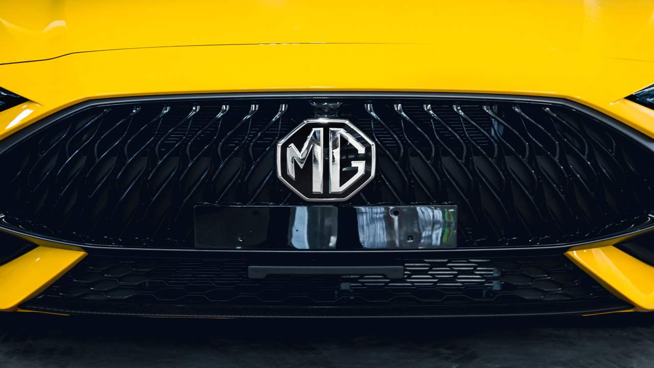 MG badge 