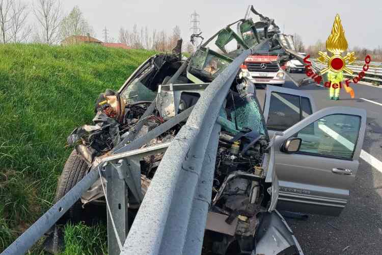 suv su guardrail - treviso today - tuttosuimotori.it