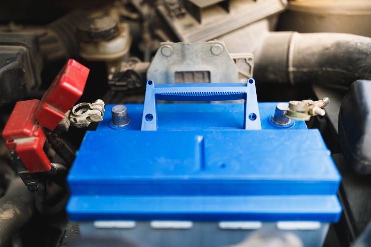 Batteria auto - fonte_depositphotos - tuttosuimotori.it