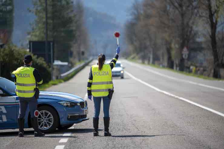 Controllo - fonte_depositphotos - tuttosuimotori.it