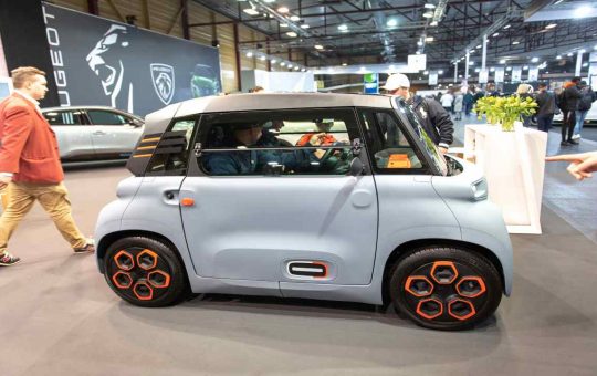 Quadricicli elettrici, la Citroën Ami