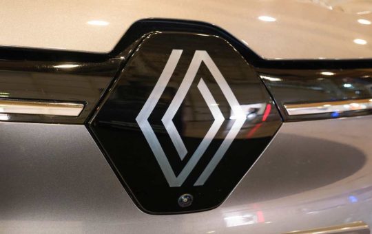 Renault badge