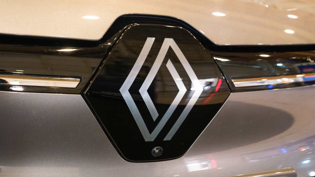 Renault badge