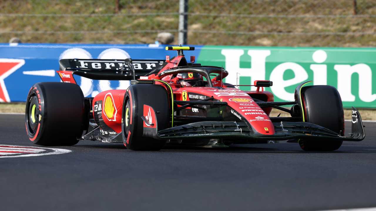 Carlos Sainz Ferrari (Depositphotos)-tuttosuimotori.it