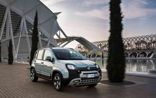Fiat Panda Hybrid (Stellantis Media Press)-tuttosuimotori.it