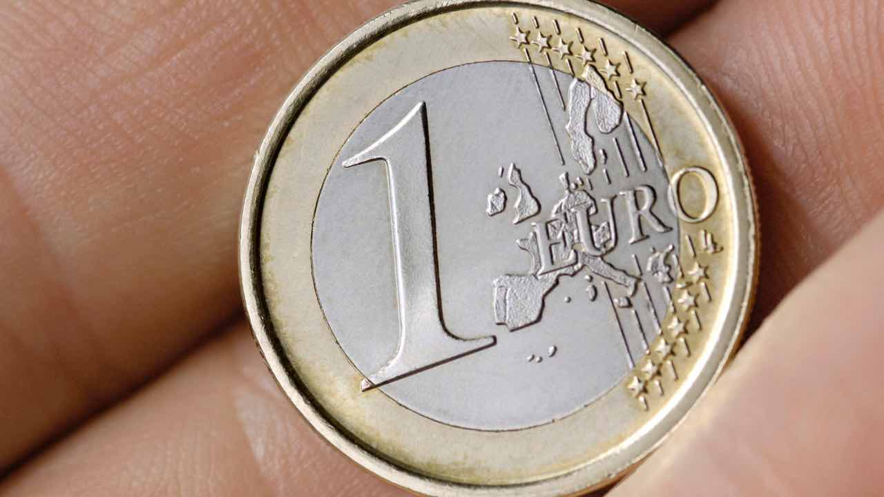 Moneta da 1 euro - fonte_depositphotos - tuttosuimotori.it