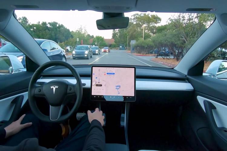 autopilot - tesla - tuttosuimotori.it