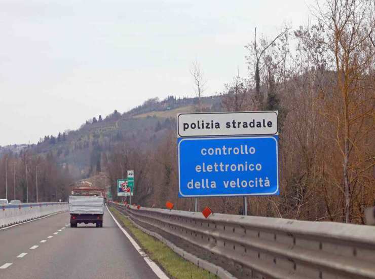 Segnale controllo elettronico della velocità