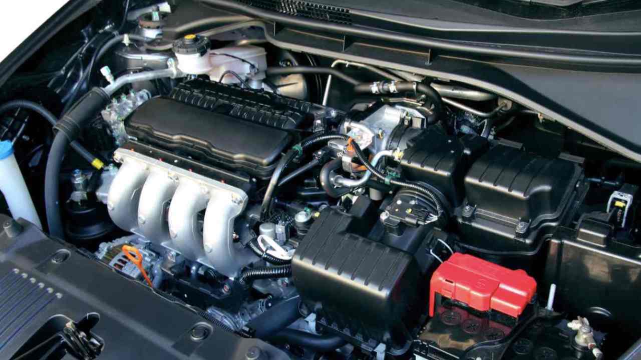 Motore tradizionale a combustione