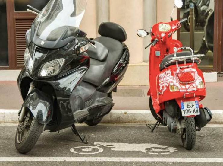 Vari modelli di scooter