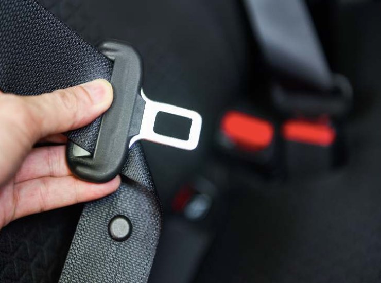 Dettaglio cintura di sicurezza