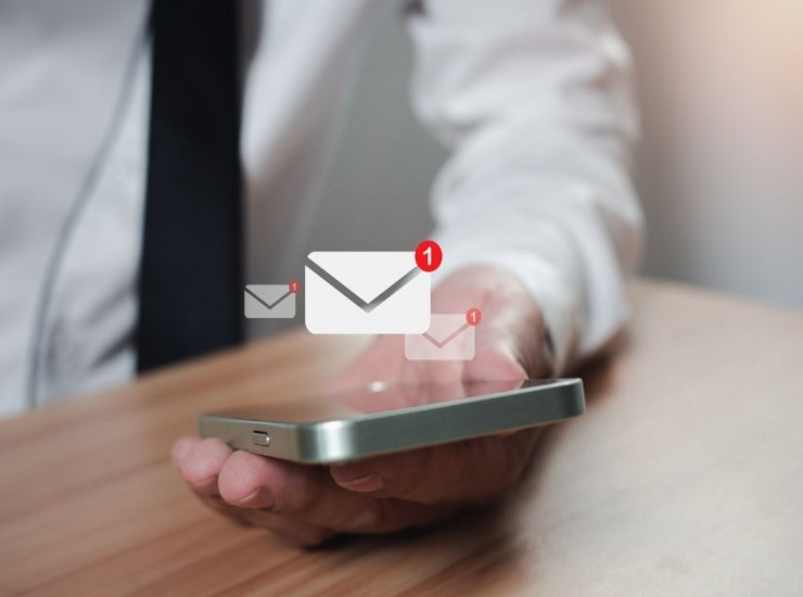 Ricezione via email