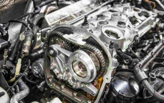 catena e officina - depositphotos - tuttosuimotori.it