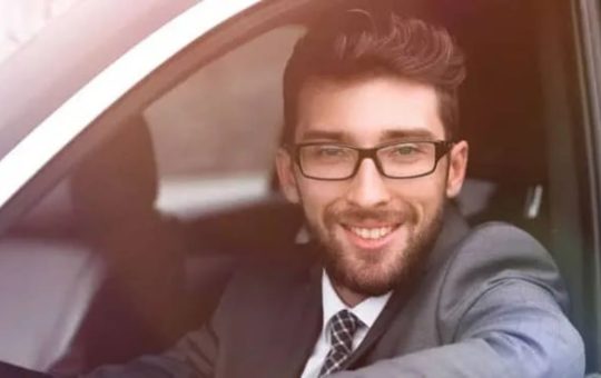 obbligo alla guida - deposptphotos - tuttosuimotori.it