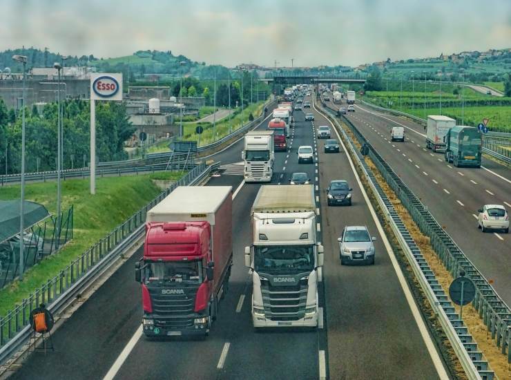 Camion e autotrasportatori