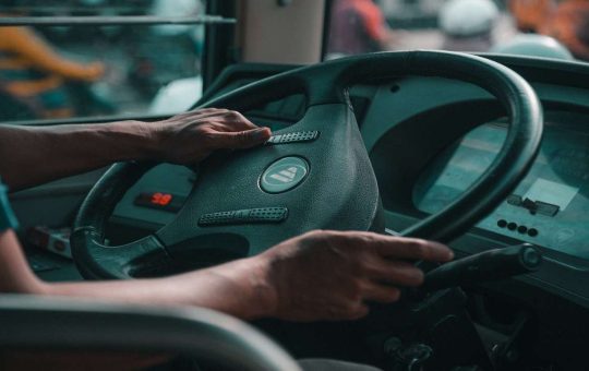 Guida di autobus
