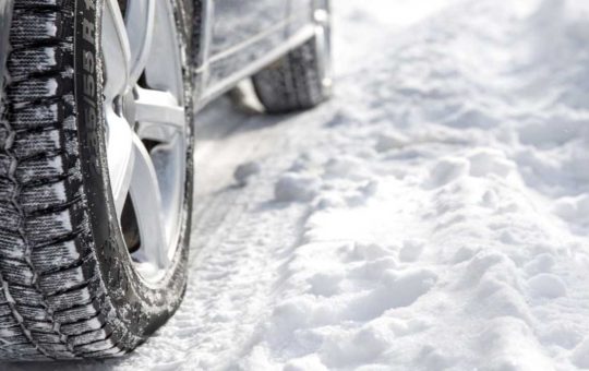 Pneumatici sulla neve
