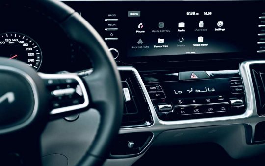 Sistema di infotainment e connettività di bordo