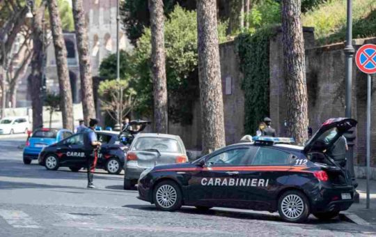 posto blocco - carabinieri - tuttosuimotori.it